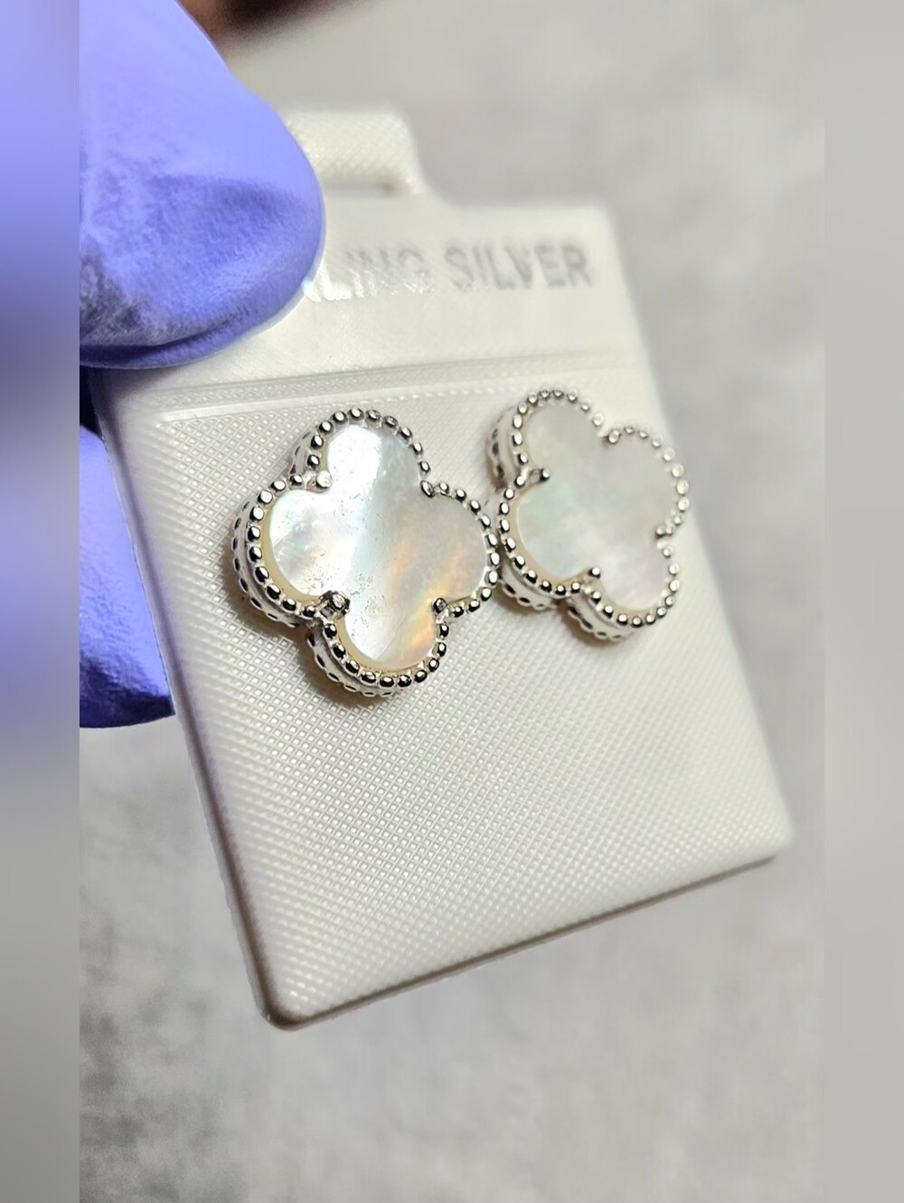 NWT Sterling Silver Mother of Pearl Clover Stud Earrings